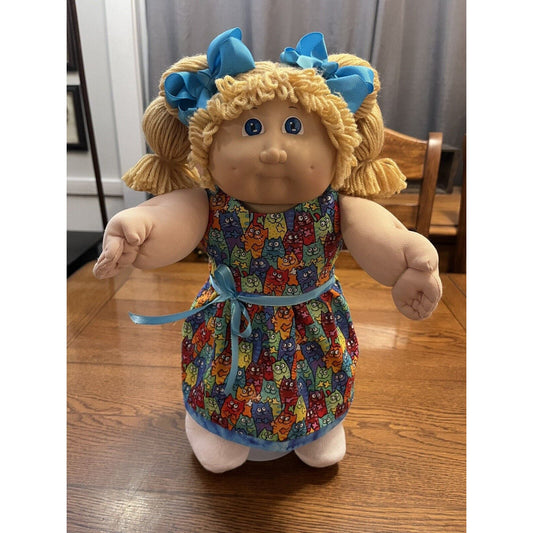 1980s Cabbage Patch Kid Blonde Pigtails Blue Eyes Rainbow Kitty Cat Dress Cute