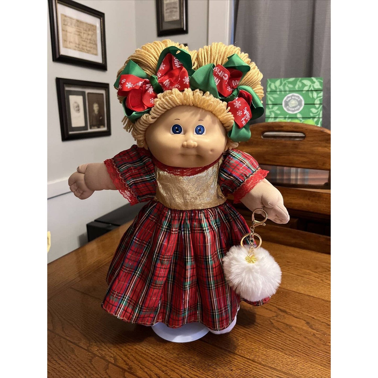 1980s Cabbage Patch Kid Blonde Bun Pigtails Blue Eyes Gold Red Plaid Christmas